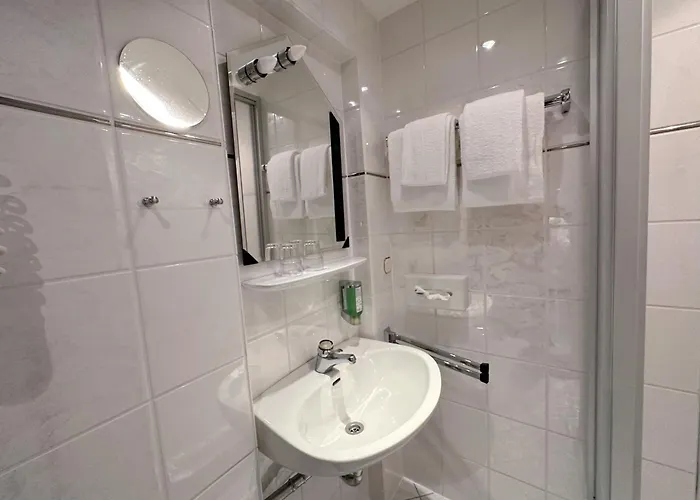 Garni Moselschild Hotel 3*