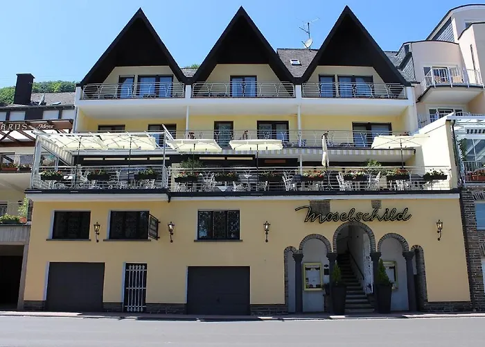 Hotel Garni Moselschild 3*